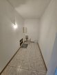 Pfeilerfreie Lagerhalle für 4,85 €/m² mit 2 Rolltoren & Freifläche + Wohn-/Bürogebäude mögl. - Abstellraum