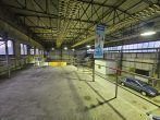 2 freist., pfeilerfreie Hallen in ruhiger Lage mit Büro-& Lagerebenen + ca. 2.500 m² Freifläche mgl. - Bild