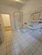 Geräumiger Eckladen/Büro in Leipzig Gohlis, 2 Ebenen, 4 Räume, gr. Schaufenster, Freisitz evtl. mgl. - Bild