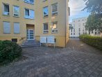 2-Raum-Wohnung mit Park-Blick! Lift, Balkon, SP mgl. - Bild