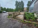 2 freist., pfeilerfreie Hallen in ruhiger Lage mit Büro-& Lagerebenen + ca. 2.500 m² Freifläche mgl. - Bild