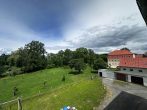 3-Raum-WE im 2.OG, grüne + ruhige Lage, Bad m. Fenster, inkl.Ebk, Einzelgarage mgl. - Bild