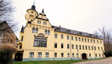 Schlossartige, historische Villa mit großem Grundstück und hohem Nutzungspotenzial, 04600 Altenburg, Villa