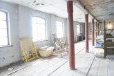 Grundstück mit Bürogebäude, Halle, Lager und 2 Monteurs-Wohnungen - Neubebauung mgl. - Bild