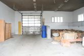 Grundstück mit Bürogebäude, Halle, Lager und 2 Monteurs-Wohnungen - Neubebauung mgl. - Bild