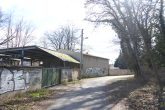 Grundstück mit Bürogebäude, Halle, Lager und 2 Monteurs-Wohnungen - Neubebauung mgl. - Bild