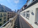 Lichtdurchflutete Büro-/Praxisfläche mit DT & Blick auf die Leipziger Innenstadt, Dusche, Lift, SP mgl. - Bild