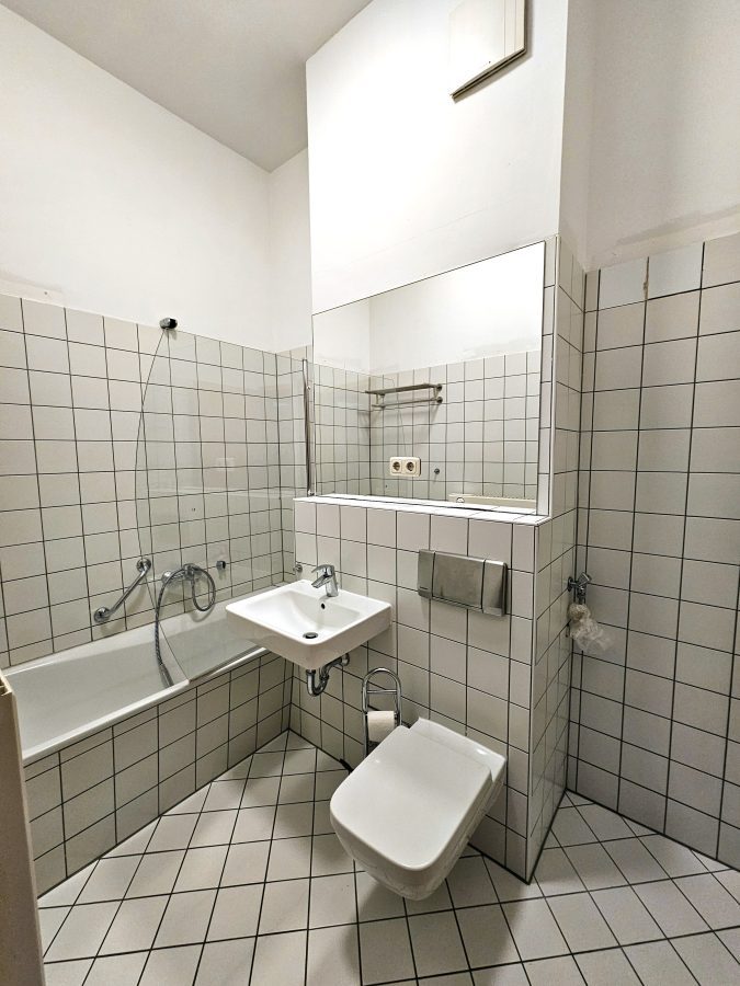 2-Raum-Whg. im Herzen von Leipzig! EBK mgl., Lift, Fahrrad-SP, SUV-TG mgl. - Photo 3