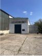 Freistehende Produktions- und Warmlagerhalle im eingezäunten Gewerbehof mit Krahnbahn, Rolltor, 2 Büros, SP mögl. - Anbau