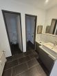 Repräsentative, 2022 renovierte, helle Maisonette-Gewerbefläche mit 2 Dachterrassen, Lift, SP mgl. - Bild