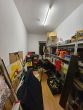 Verkaufs-/Ladenfläche im san. Altbau mit gr. Schaufensterfront, EBK, Außenjalousien, WC, Keller - Bild