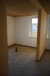Sanierungsbedürftiges MFH mit 6 Wohneinheiten + Nebengebäude + Stellplätze - Bild