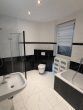 RMH mit Garten, 4 Räume, inkl. EBK, Gä-WC, Terrasse, DG-Ausbaureserve, 2 SP u.v.m. - Bad mit Dusche