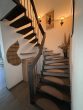 RMH mit Garten, 4 Räume, inkl. EBK, Gä-WC, Terrasse, DG-Ausbaureserve, 2 SP u.v.m. - Treppe zum OG