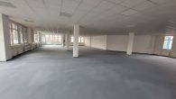 Große und helle Büro-/Schulungsfläche im EG im Gewerbegebiet Wiedemar, SP mögl. - Bild