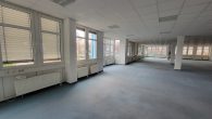 Große und helle Büro-/Schulungsfläche im EG im Gewerbegebiet Wiedemar, SP mögl. - Bild