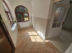 2025 frisch saniert! Freist. EFH mit Kamin, Terrasse, gr. Garage, Carport, Brunnen und gr. GS - Bild