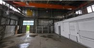 Freistehende, pfeilerfreie Kalthalle in ruhiger Lage mit Büro- und Sozialtrakt, Freifläche möglich - Bild