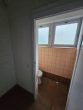 Freistehende, pfeilerfreie Kalthalle in ruhiger Lage mit Büro- und Sozialtrakt, Freifläche möglich - Bild