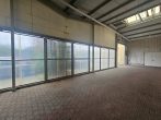 Warmlagerhalle im Gewerbegebiet Wachau, Rolltor, Sp mgl. - Bild