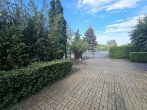 Ca. 3.555 m² eingezäuntes Bau-Grundstück mit Bestand, EFH, 3 Garagen, Werkstatt, Teich u.v.a.m. - Bild