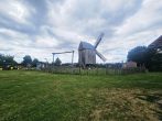 2019 renov. RMH in familienfreundlicher Umgebung! EBK, Terrasse, kl. Garten, Carport mit Wallbox - Bild