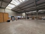 Warmhalle im Gewerbegebiet Wachau, Büro, Lager, Produktion u.a., Rolltore, 12 SP mgl. - Bild