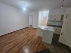 Helle, renov. 3-Raum im 3.OG im Waldstraßenviertel, inkl. EBK, Bad m. Wanne, Lift, Keller - Bild