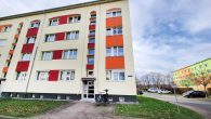 Freundliche 2-Raum Wohnung in idyllischer Wohnlage, EBK, elektr. Außenjalousien - Bild
