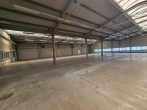Warmlagerhalle im Gewerbegebiet Wachau für Lager, Produktion u.a., gr. Rolltor, ca. 12 SP mgl. - Bild