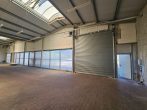 Warmlagerhalle im Gewerbegebiet Wachau für Lager, Produktion u.a., gr. Rolltor, ca. 12 SP mgl. - Bild