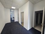 Bürofläche und Warmlagerhalle im Gewerbegebiet Wiedemar, mit Rolltor und Laderampen - Bild