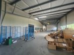 Ca. 6.102 m² GS mit 2 Warmlagerhallen mit Büro- + Sozialtrakt, gr. Rolltore, Löschteich, SP - Bild
