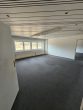 Kapitalanlage + Eigennutz, 2 Hallen + GS, bis zu 6.800 m² Warmlager-, Ausstellungs- und Bürofläche - Bild