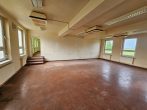 Gr. GS mit Bestand aus Hallen, Garagen, Büros, Sozialräumen (ca. 13.000 m² NF), 89 SP - Bild