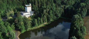 Etabliertes 4 Sternehotel in ruhiger Lage mit Naturpark und See., 37355 Kleinbartloff OT Reifenstein, Hotel